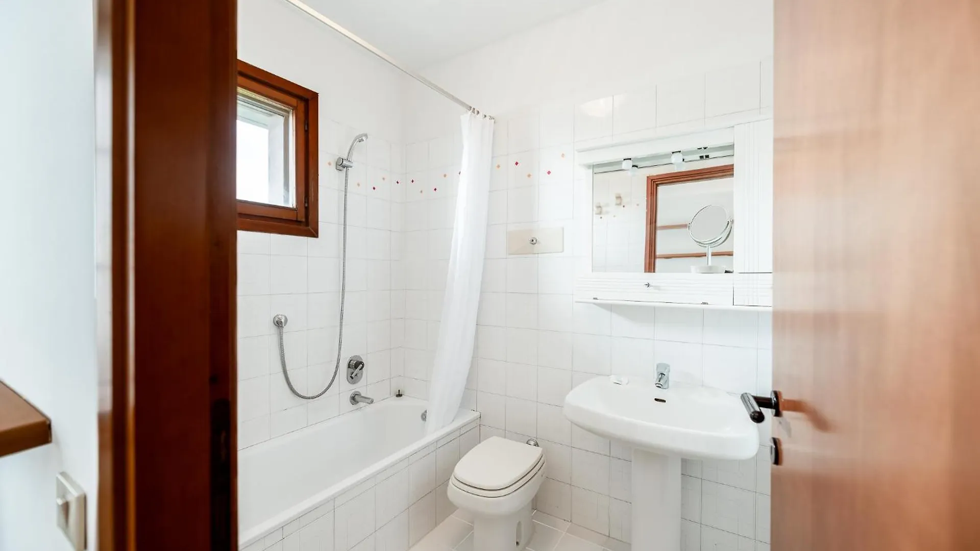 Quiet Home With Terrace - 20 Min From Milan Duomo Italy