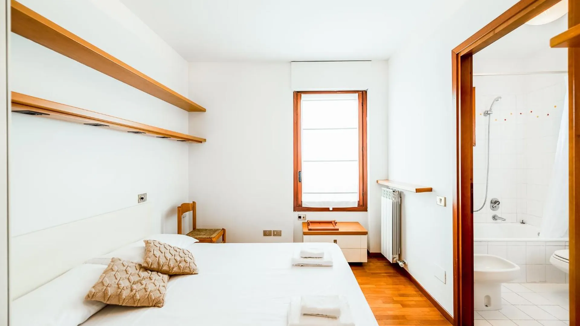 Quiet Home With Terrace - 20 Min From Milan Duomo